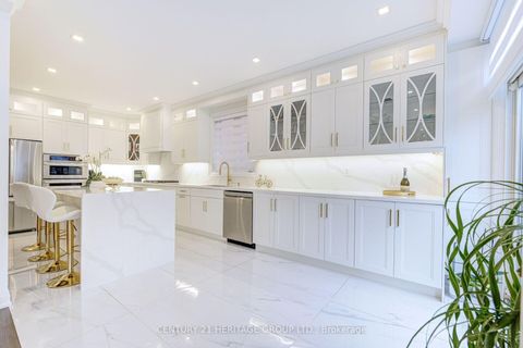 Photo 38 at 22 Grand Oak Drive, Oak Ridges, Richmond Hill