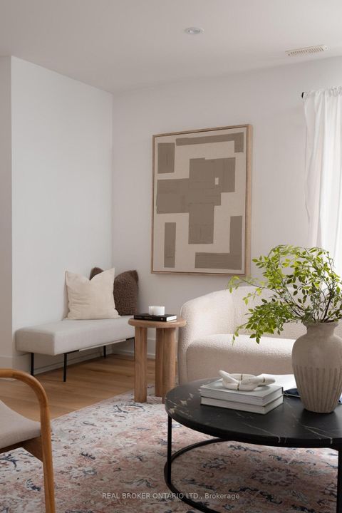 Photo 5 at 276 Gowan Avenue, East York, Toronto