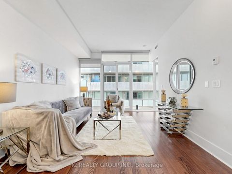 Photo 7 at 602 - 29 Queens Quay E, Waterfront Communities C8, Toronto
