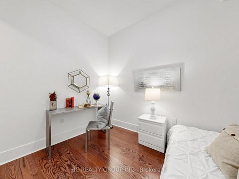 Photo 28 at 602 - 29 Queens Quay E, Waterfront Communities C8, Toronto