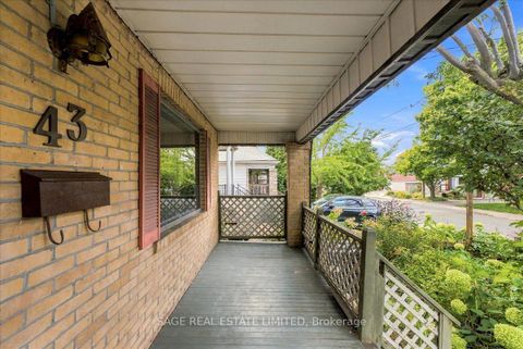 Photo 1 at 43 Orley Avenue, Lumsden, Toronto