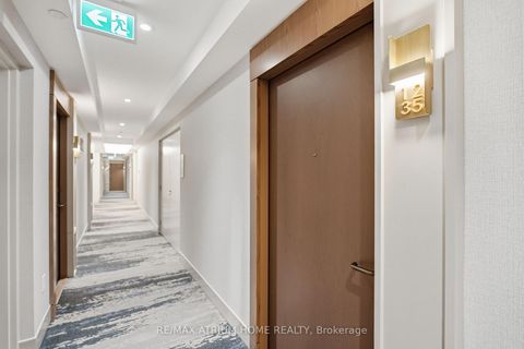 Photo 3 at 1235 - 20 Inn On The Park Drive, Don Mills, Toronto