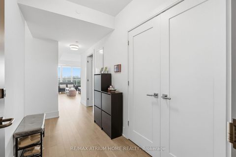 Photo 5 at 1235 - 20 Inn On The Park Drive, Don Mills, Toronto