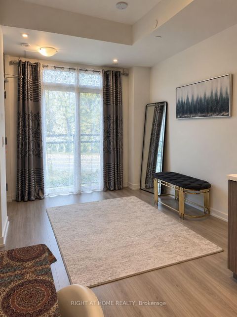 Photo 2 at TH09 - 264 Finch Avenue E, Newtonbrook East, Toronto
