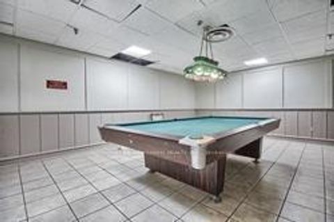 Photo 2 at 408 - 260 Seneca Hill Drive, Don Valley Village, Toronto