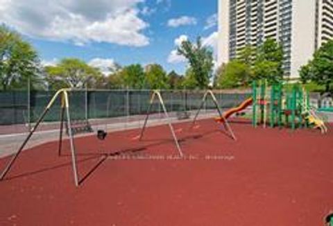 Photo 9 at 408 - 260 Seneca Hill Drive, Don Valley Village, Toronto