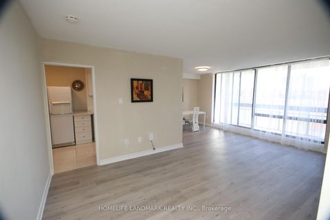 Photo 14 at 408 - 260 Seneca Hill Drive, Don Valley Village, Toronto