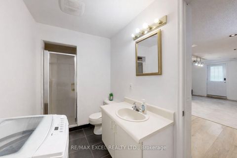 Photo 10 at 67 Rose Green Drive, Uplands, Vaughan