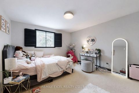 Photo 19 at 67 Rose Green Drive, Uplands, Vaughan