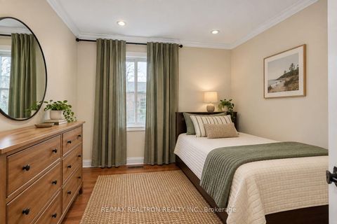 Photo 19 at 1657 Keele Street, Eglinton West, Toronto