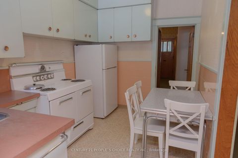 Photo 18 at 312 Runnymede Road, Bloor West Village, Toronto