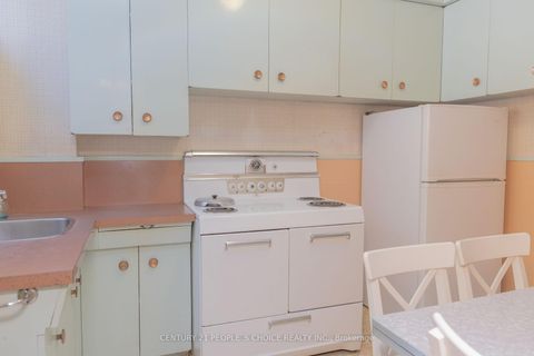 Photo 19 at 312 Runnymede Road, Bloor West Village, Toronto