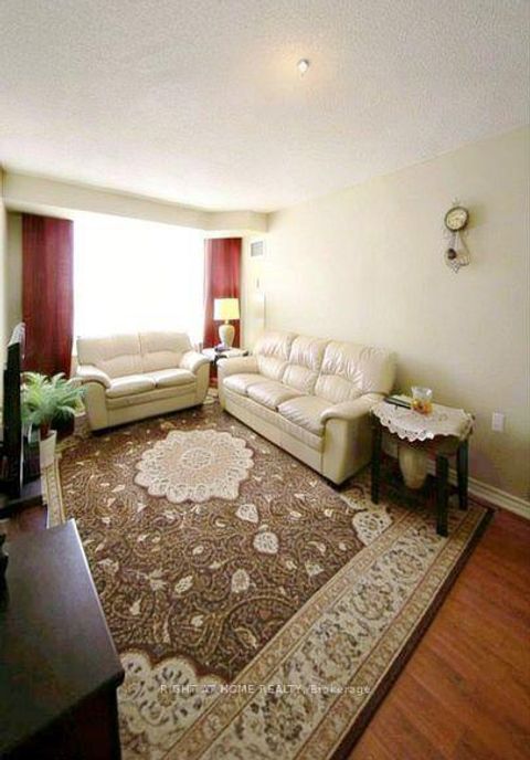 Photo 8 at #611 - 3088 Kennedy Road, Steeles, Toronto