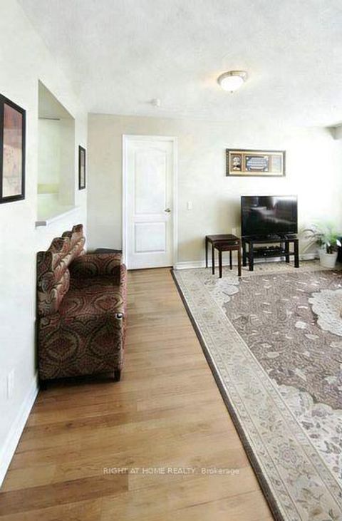 Photo 9 at #611 - 3088 Kennedy Road, Steeles, Toronto