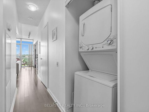 Photo 3 at 805 - 105 The Queensway Avenue, Swansea, Toronto
