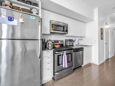 Photo 9 at 805 - 105 The Queensway Avenue, Swansea, Toronto