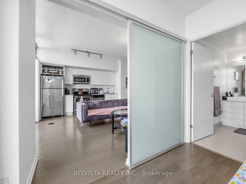 Photo 15 at 805 - 105 The Queensway Avenue, Swansea, Toronto