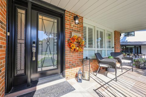 Photo 2 at 93 Julia Court, Central Newmarket, Newmarket