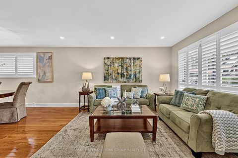 Photo 4 at 93 Julia Court, Central Newmarket, Newmarket