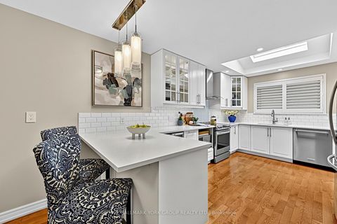 Photo 11 at 93 Julia Court, Central Newmarket, Newmarket