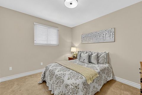 Photo 36 at 93 Julia Court, Central Newmarket, Newmarket