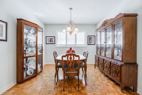 Photo 16 at 382 Melville Avenue, Maple, Vaughan