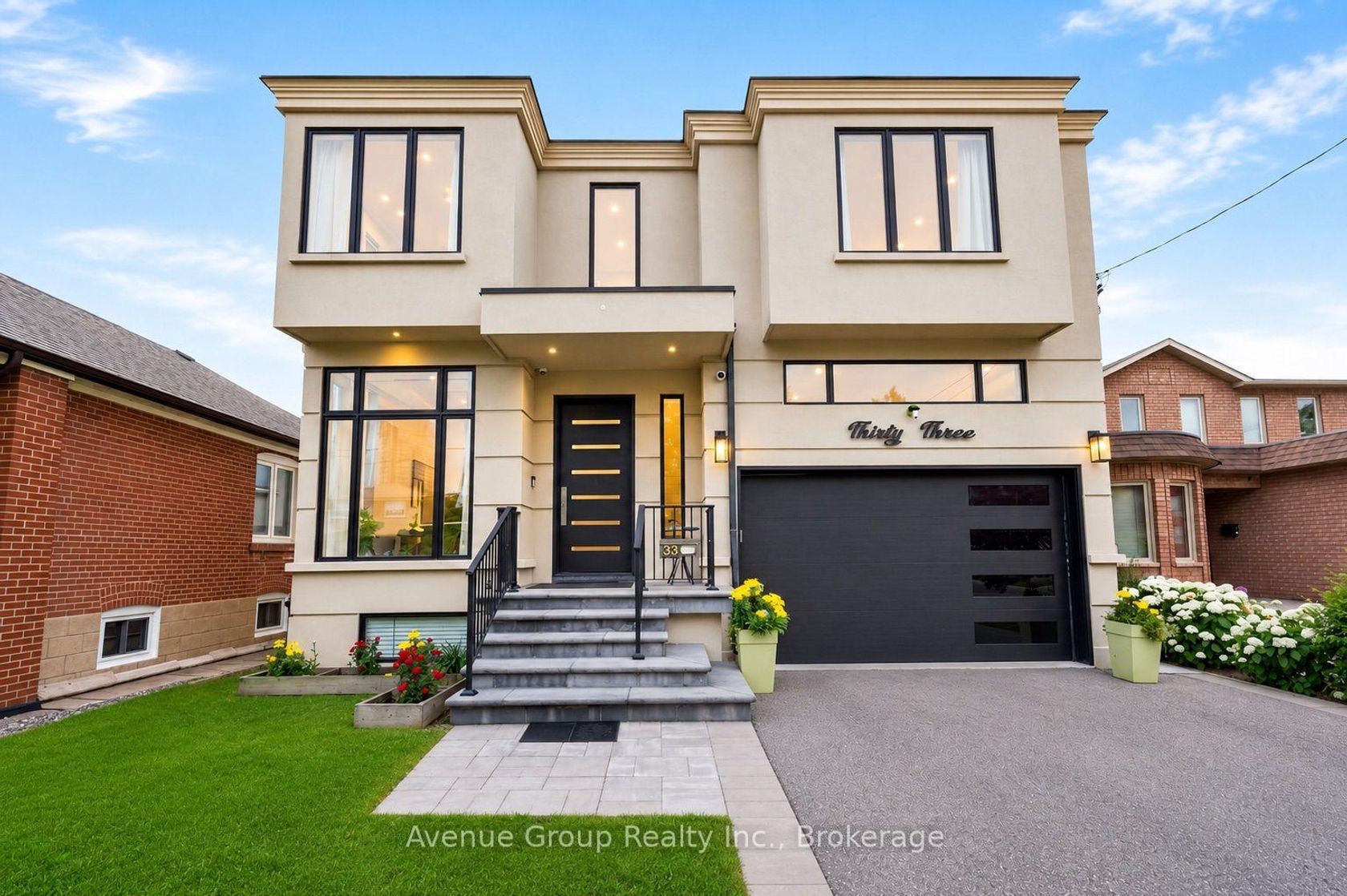33 Cartwright Avenue, Glen Park, Toronto photo number 2