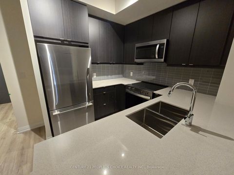 Photo 14 at 2025 - 3270 Sheppard Avenue E, Sullivan, Toronto