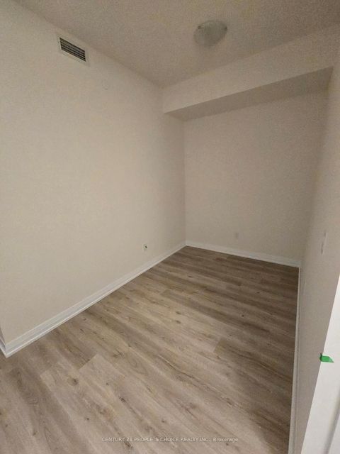 Photo 17 at 2025 - 3270 Sheppard Avenue E, Sullivan, Toronto