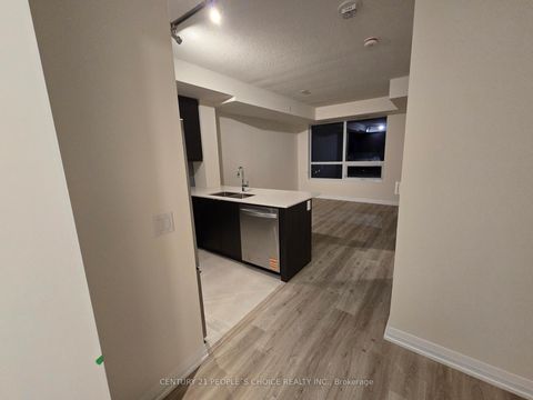 Photo 18 at 2025 - 3270 Sheppard Avenue E, Sullivan, Toronto