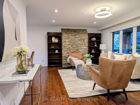 Photo 5 at 32 Ashmount Crescent, Richview, Toronto