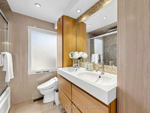 Photo 28 at 32 Ashmount Crescent, Richview, Toronto