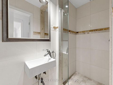Photo 37 at 32 Ashmount Crescent, Richview, Toronto
