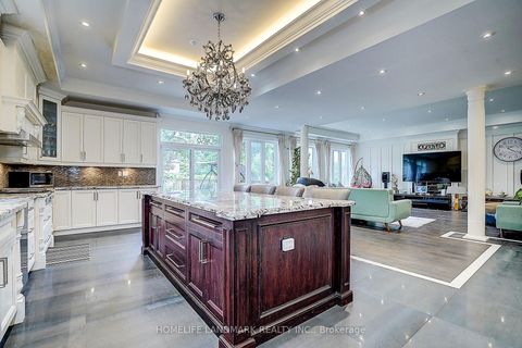 Photo 8 at 153 Lawrence Avenue, Harding, Richmond Hill