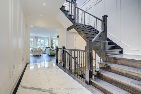 Photo 14 at 153 Lawrence Avenue, Harding, Richmond Hill