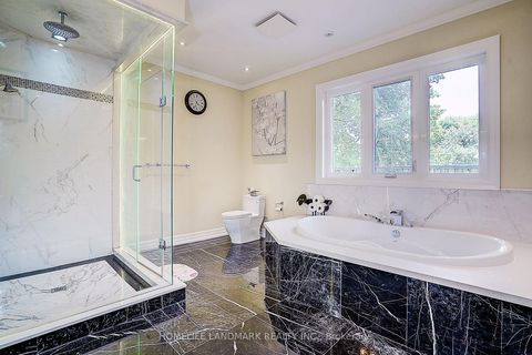 Photo 20 at 153 Lawrence Avenue, Harding, Richmond Hill