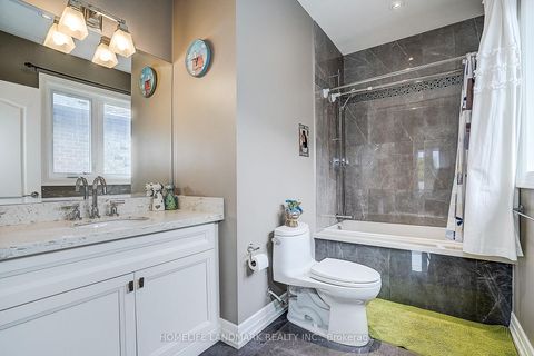 Photo 27 at 153 Lawrence Avenue, Harding, Richmond Hill