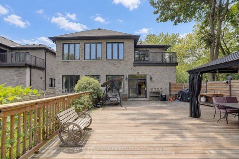 Photo 36 at 153 Lawrence Avenue, Harding, Richmond Hill