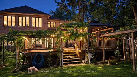 Photo 37 at 153 Lawrence Avenue, Harding, Richmond Hill