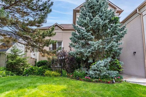 Photo 4 at 14 Meadow Heights Court, Uplands, Vaughan