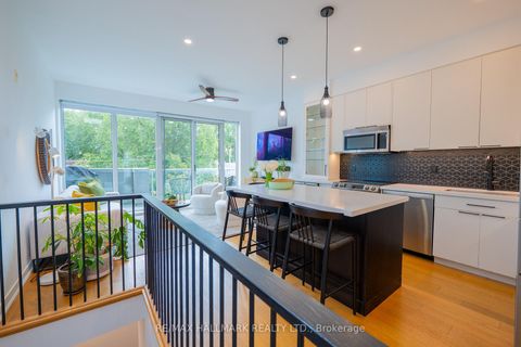 Photo 12 at 3 - 34 Boston Avenue, South Riverdale, Toronto