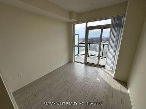 Photo 9 at 2511 - 38 Annie Craig Drive, Mimico, Toronto