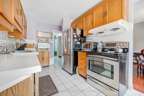 Photo 18 at 45 Frank Rivers Drive, Steeles, Toronto