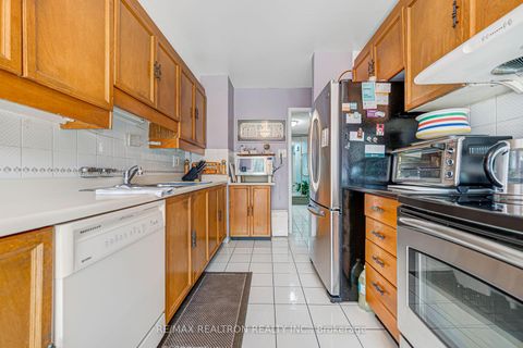 Photo 19 at 45 Frank Rivers Drive, Steeles, Toronto
