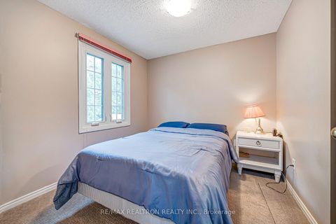 Photo 24 at 45 Frank Rivers Drive, Steeles, Toronto