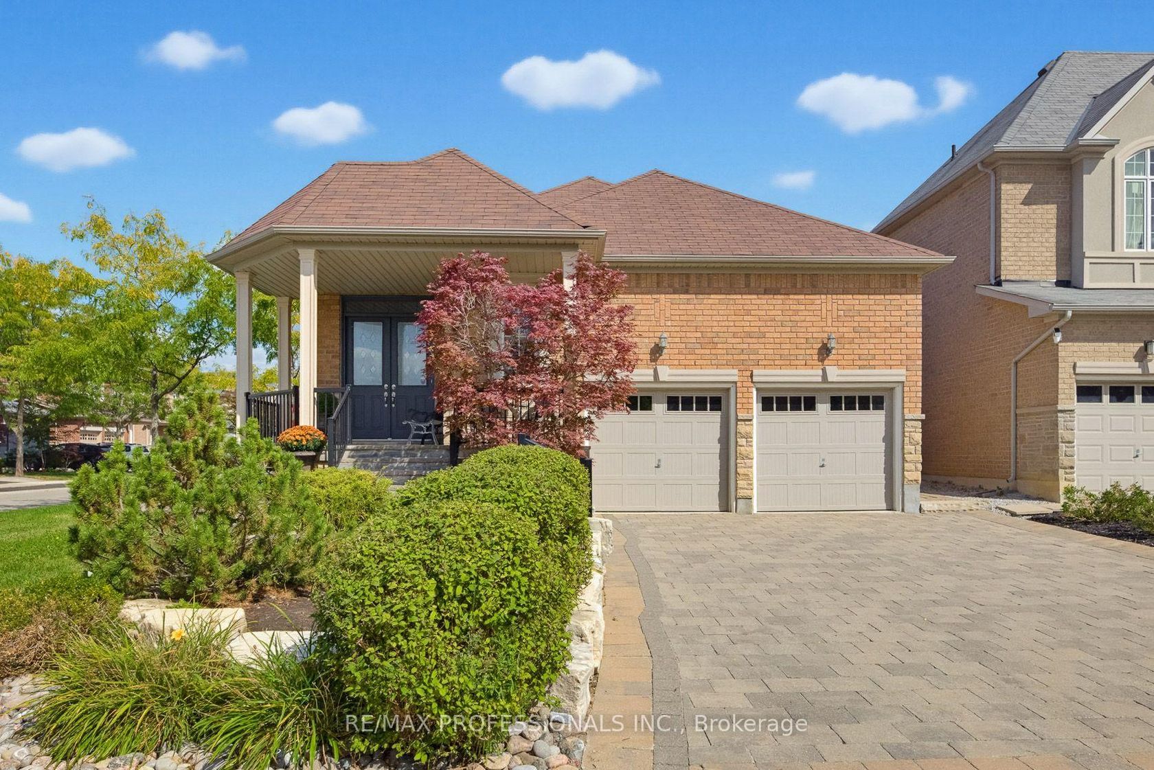 120 Isernia Crescent, Vellore Village, Vaughan photo number 2