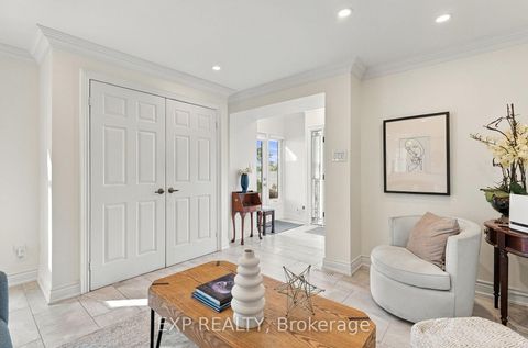Photo 8 at 3 Willowbank Avenue, Oak Ridges Lake Wilcox, Richmond Hill