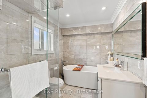 Photo 30 at 3 Willowbank Avenue, Oak Ridges Lake Wilcox, Richmond Hill