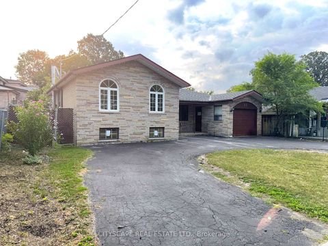 Photo 2 at 61 Bloomington Crescent, Black Creek, Toronto