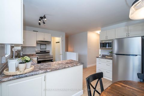 Photo 12 at 3778 West Street W, Rural Innisfil, Innisfil